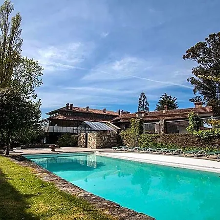Pazo Da Merced 3*