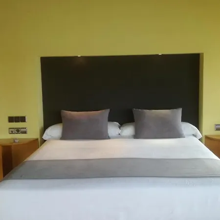 Pazo Da Merced 3*