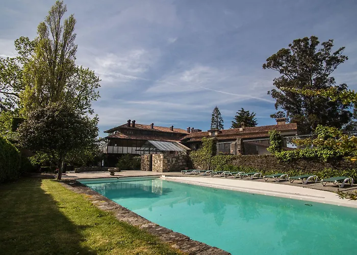 Pazo Da Merced 3*