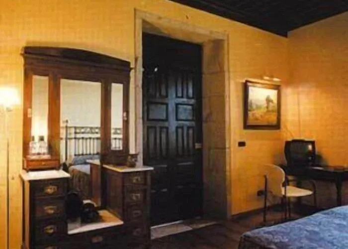 Pazo Da Merced מלון